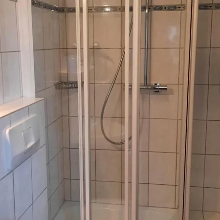 Отель Zum Kreuzberg 3*