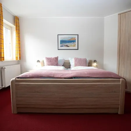 Zum Kreuzberg 3* Winterberg